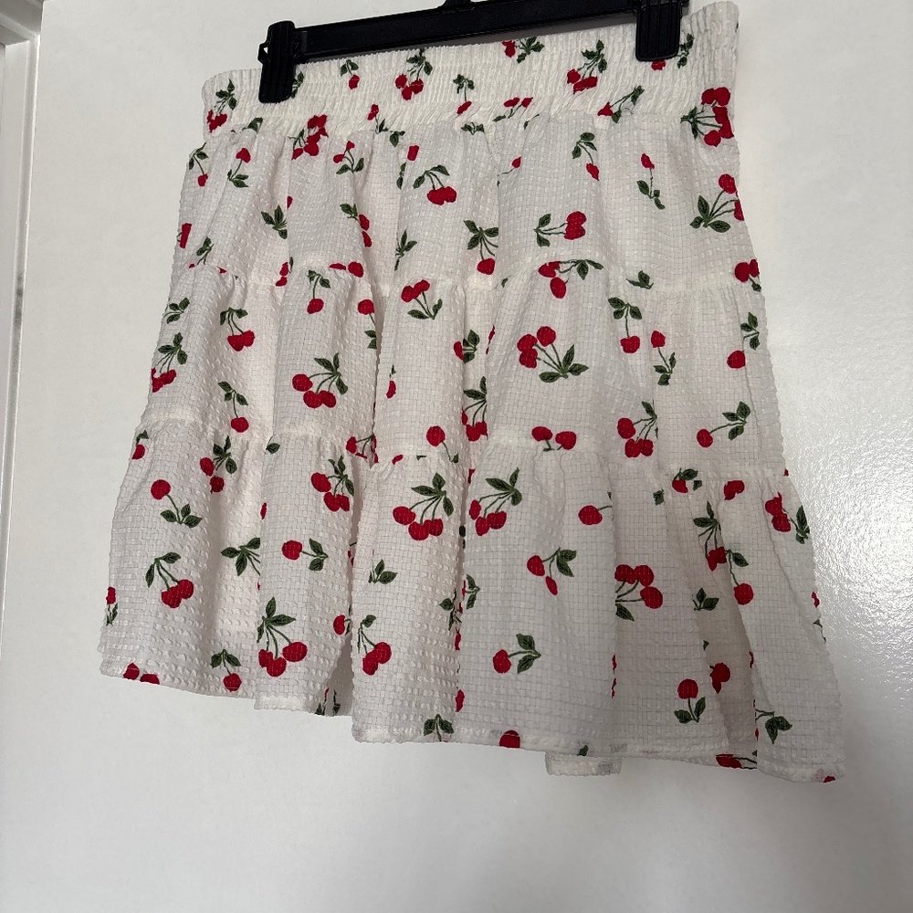 Cherry print skirt